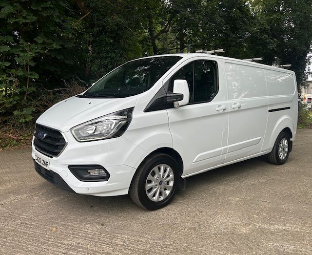 Ford Transit custom L2 H1 300 130ps Limited